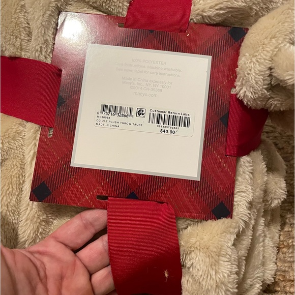 Charter Club Ultra Soft Throw / Blanket, Tan Cream NWT Gift Box PRICE‎ DROPPED! - Picture 7 of 9